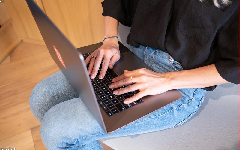 Web Tasarımın Gücü: Dijital Dünyada Nasıl Öne Çıkarsınız?